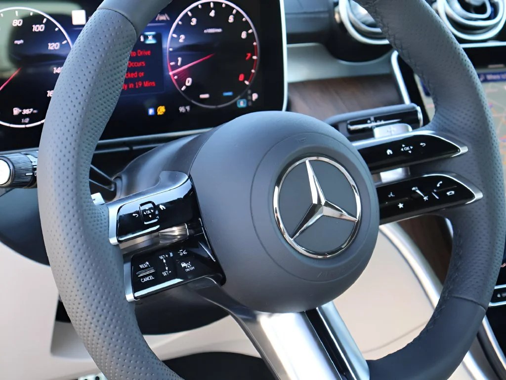 New 2026 Graphite Gray Metallic Mercedes-Benz CLE 300 image 19