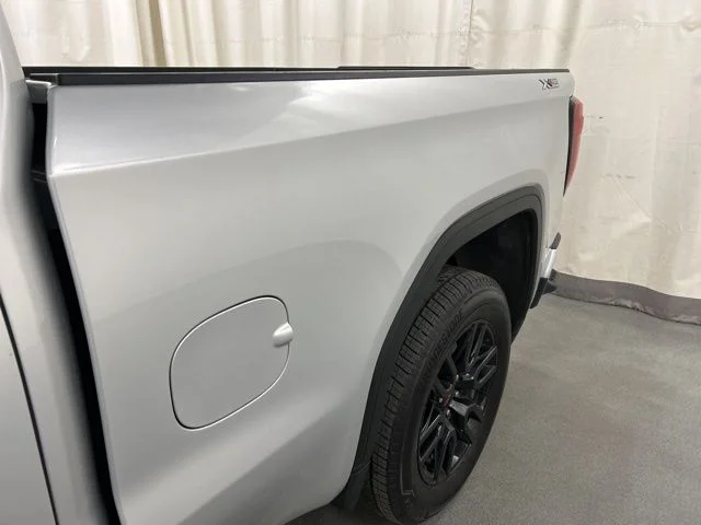 Used 2022 Silver GMC Elevation image 27
