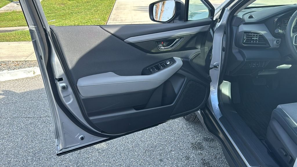 2025 Subaru Outback Premium - Photo 10