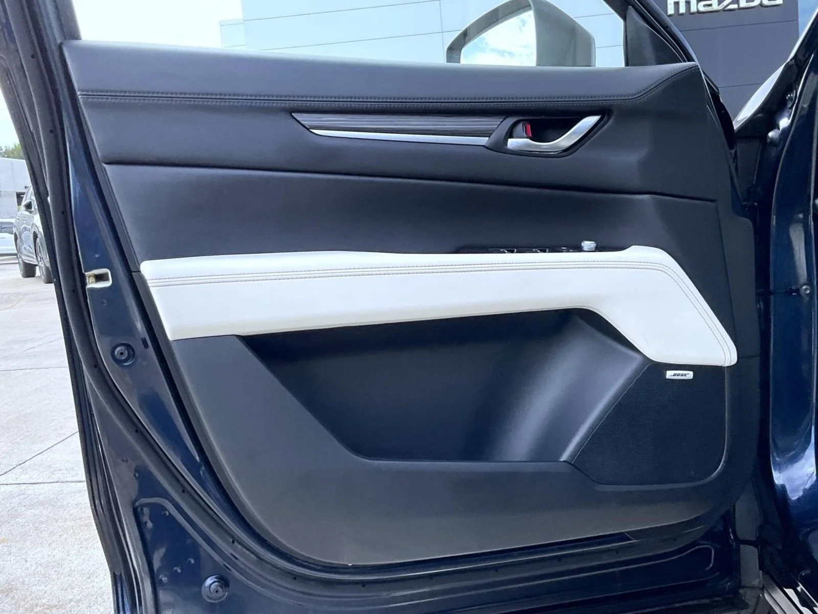 Used 2020 Blue Mazda Grand Touring image 9