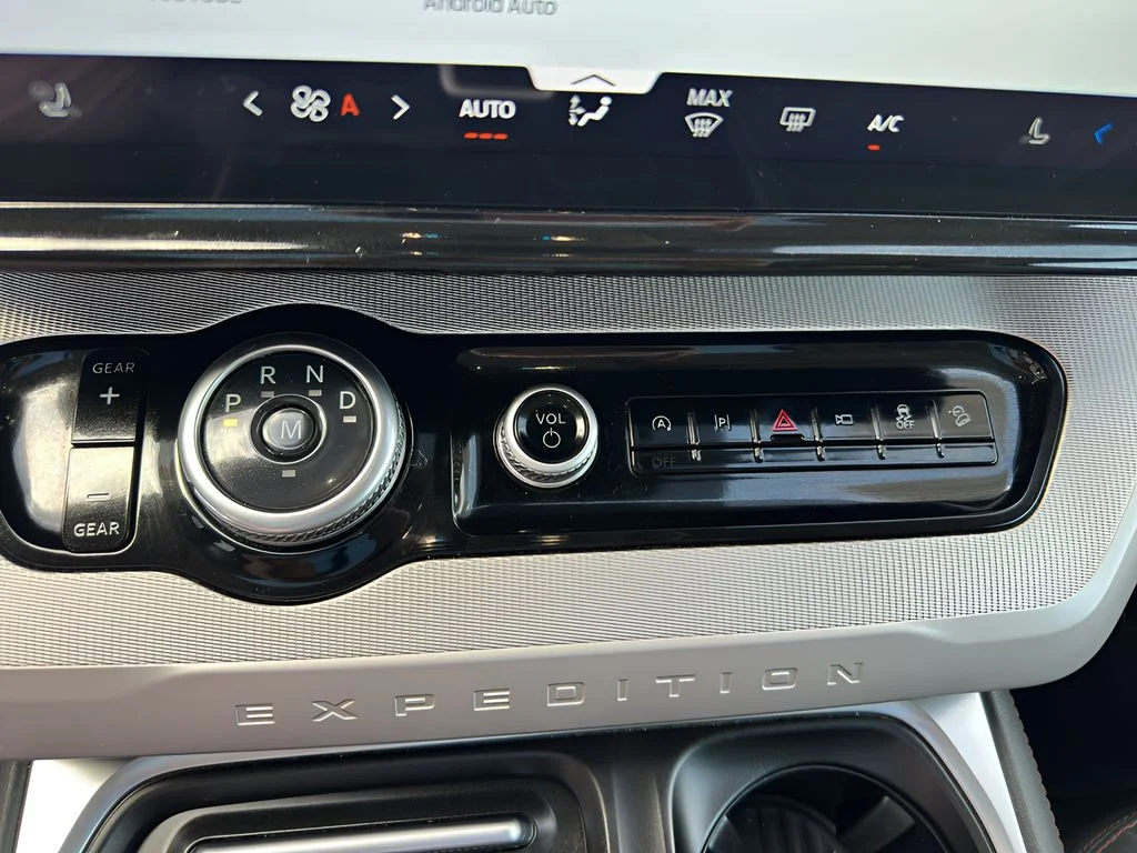 Used 2025 White Ford Active image 29
