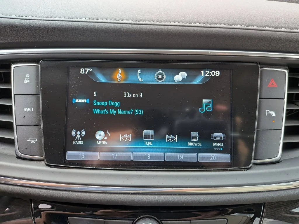Used 2018 Gray Buick Essence image 26