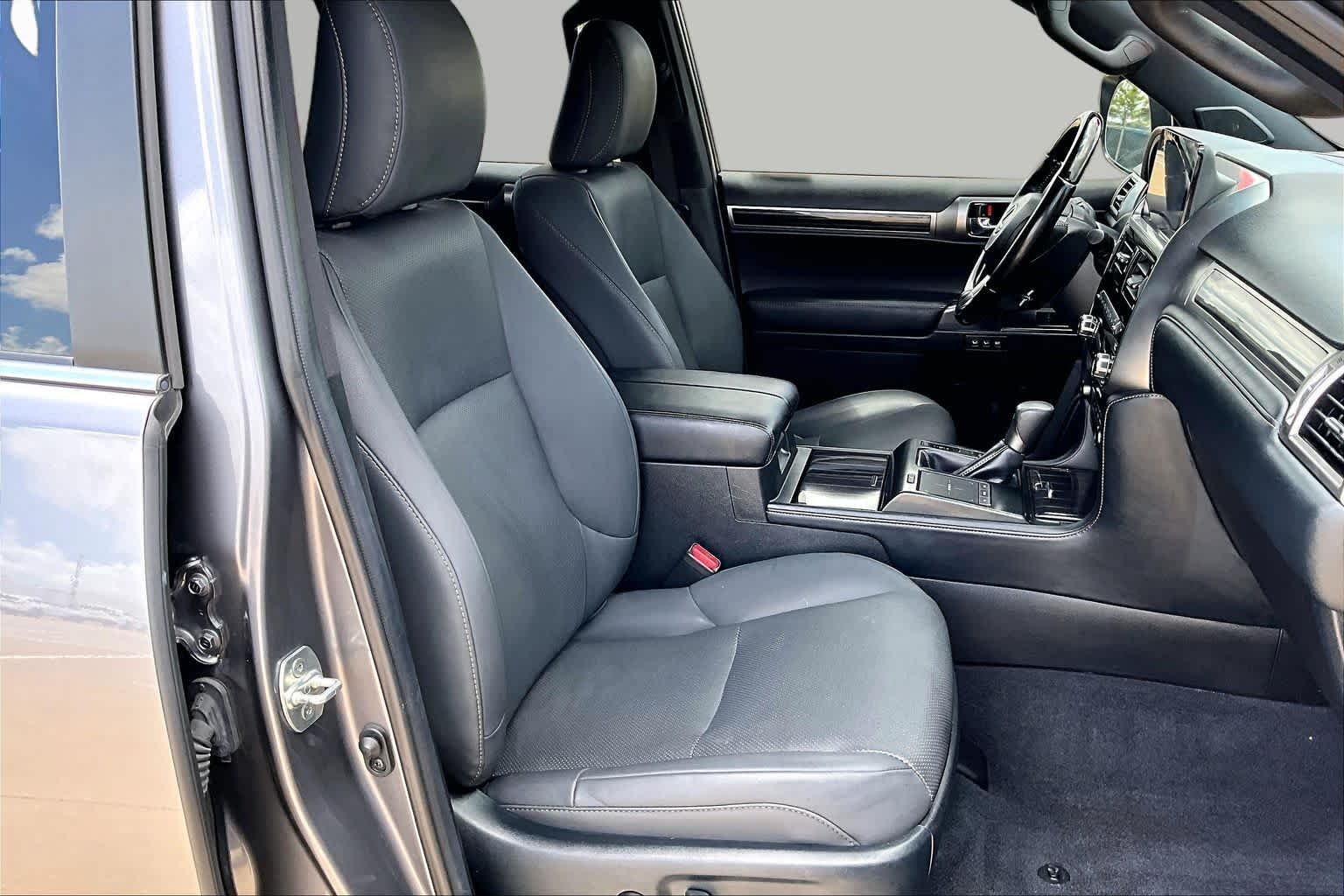 Used 2023 Nebula Gray Pearl Lexus Premium image 9