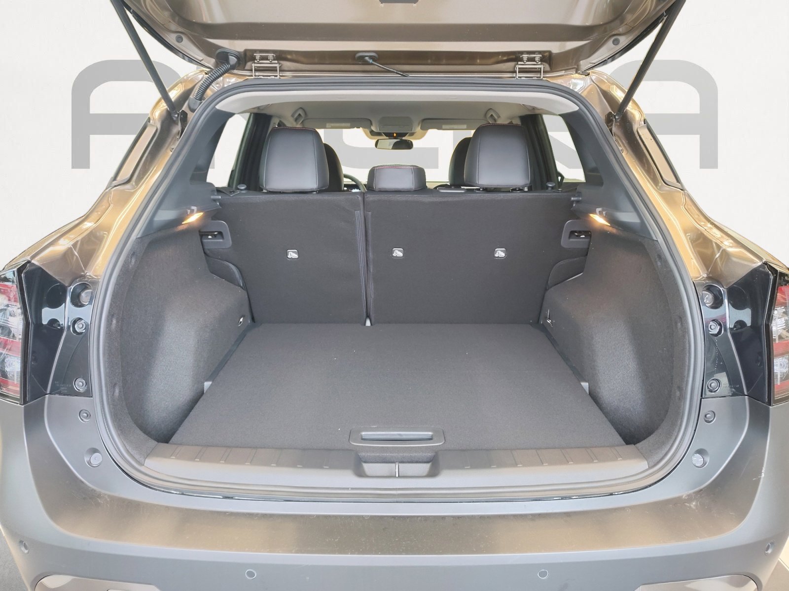 2026 Nissan KICKS SR - Photo 13