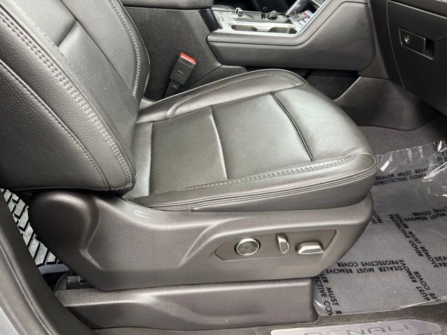 Used 2024 Silver GMC Denali image 29
