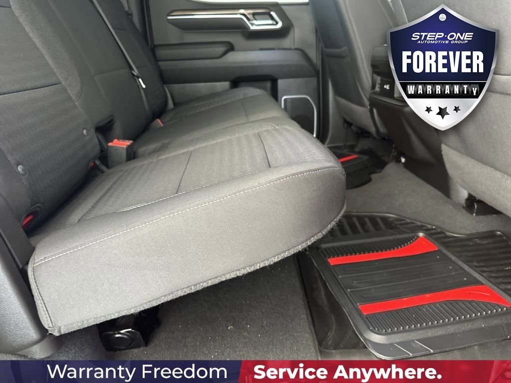 Used 2023 Red Chevrolet RST image 35