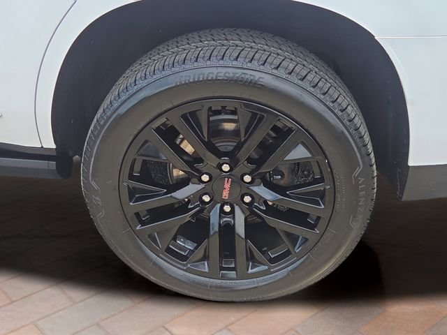 Used 2024 Summit White GMC Denali image 30
