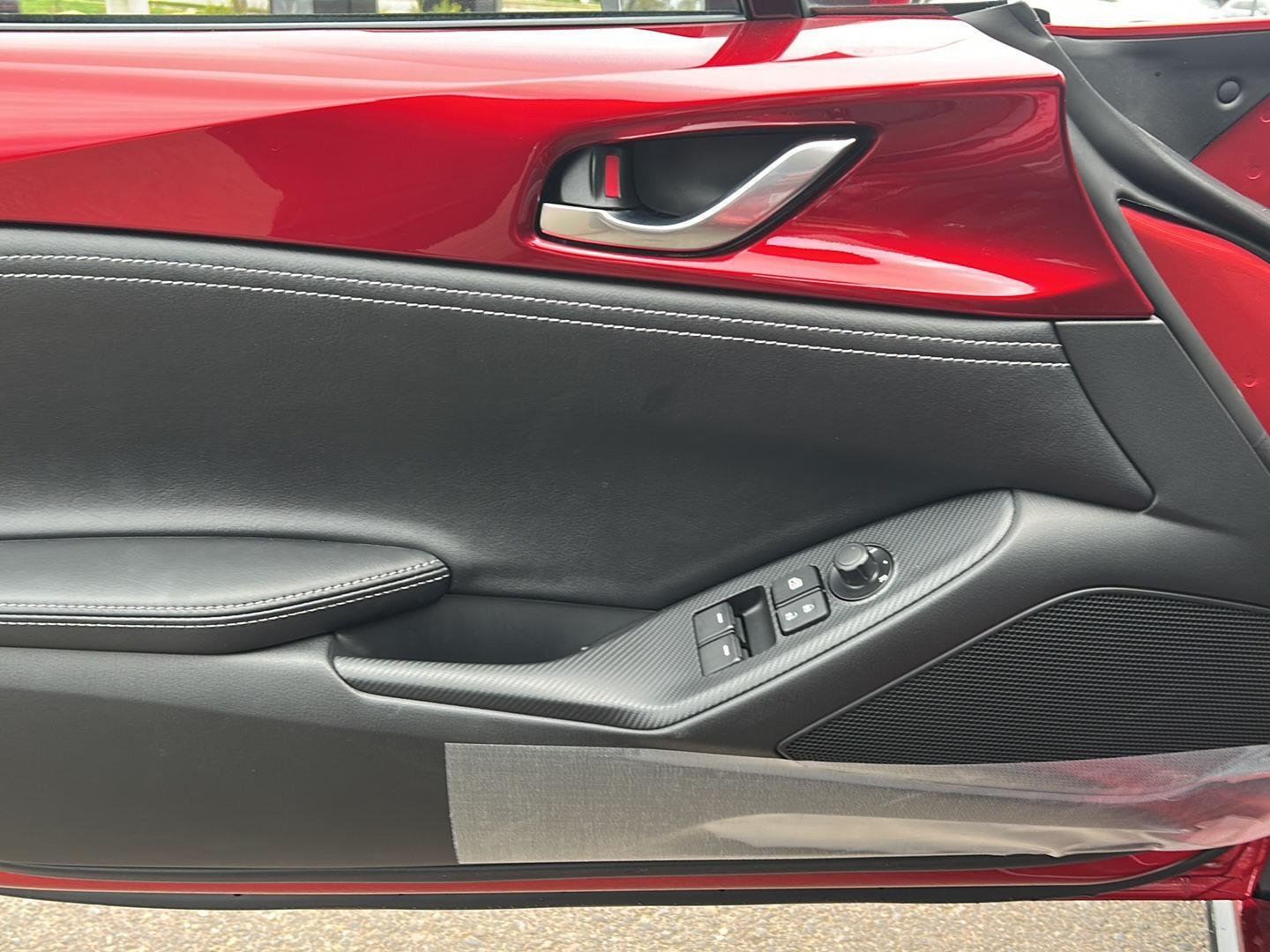 2025 Mazda MX-5 Miata Grand Touring - Photo 12