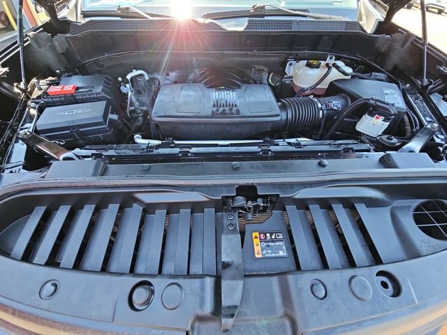 Used 2023 Black Chevrolet RST image 32