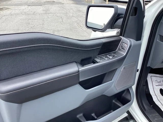New 2026 Star White Metallic Tri-Coat Ford Lariat® image 12