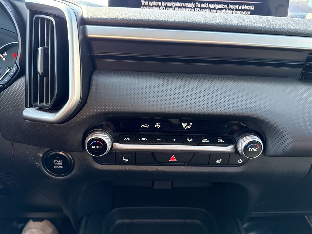 2025 MAZDA CX-50 - Image 18
