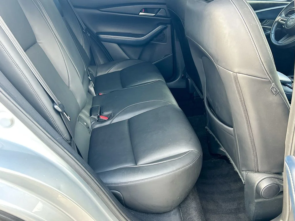 Used 2021 Sonic Silver Metallic Mazda Select image 26