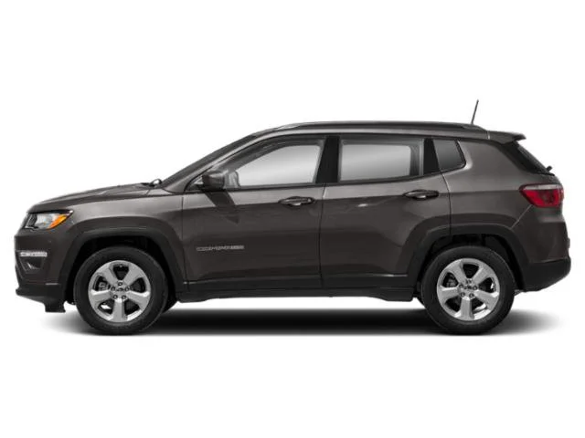 Used 2018 Billet Silver Metallic Clearcoat Jeep Limited image 4