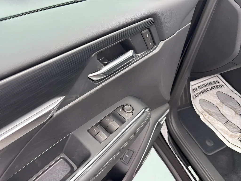 2026 GMC Acadia Elevation - Photo 25