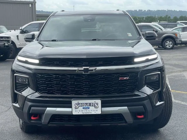 Certified Used 2025 Black Chevrolet Z71 image 9