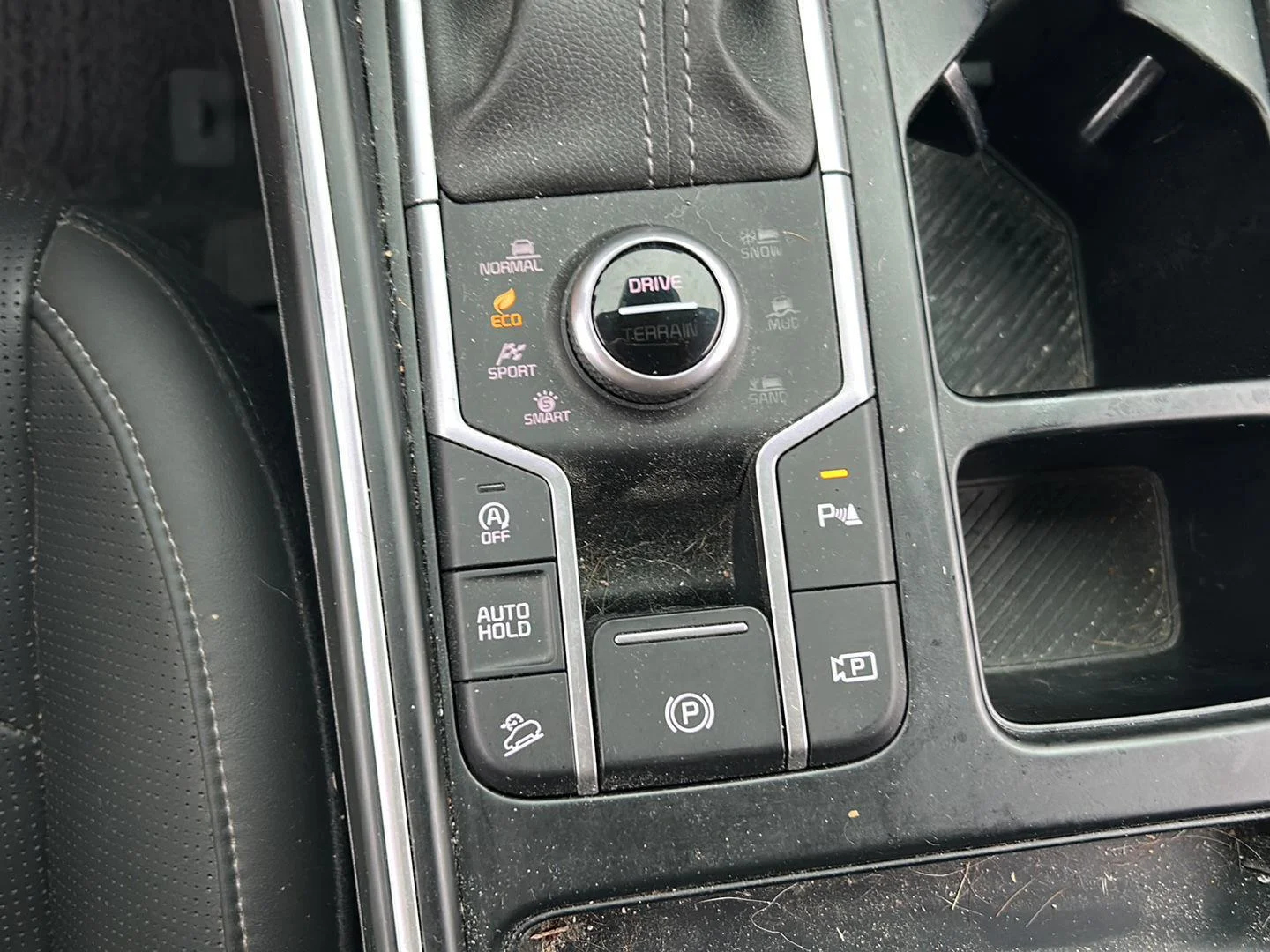 Used 2026 Glacial White Pearl Kia S image 22