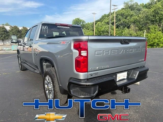 New 2026 Sterling Gray Metallic Chevrolet Custom image 4