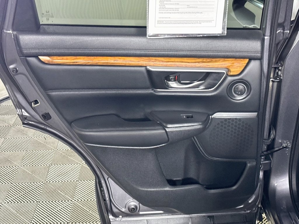 Used 2018 Gray Honda EX-L image 19