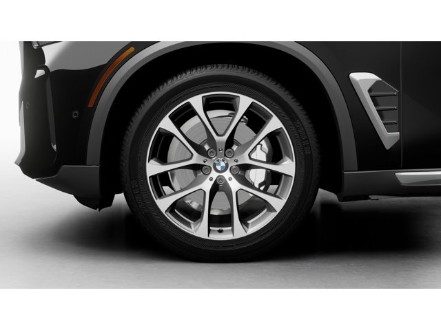 New 2026 Black Sapphire Metallic BMW xDrive40i image 7
