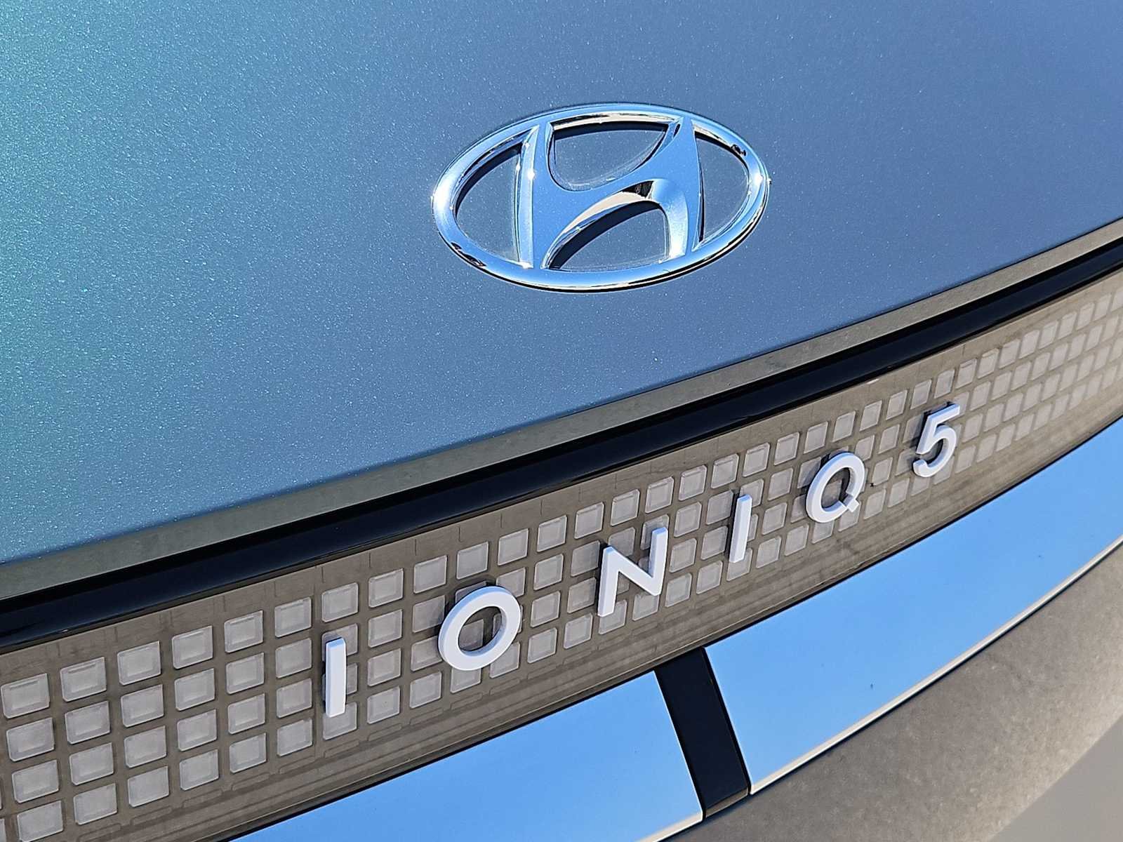 Certified Used 2024 Digital Teal Hyundai Limited image 12
