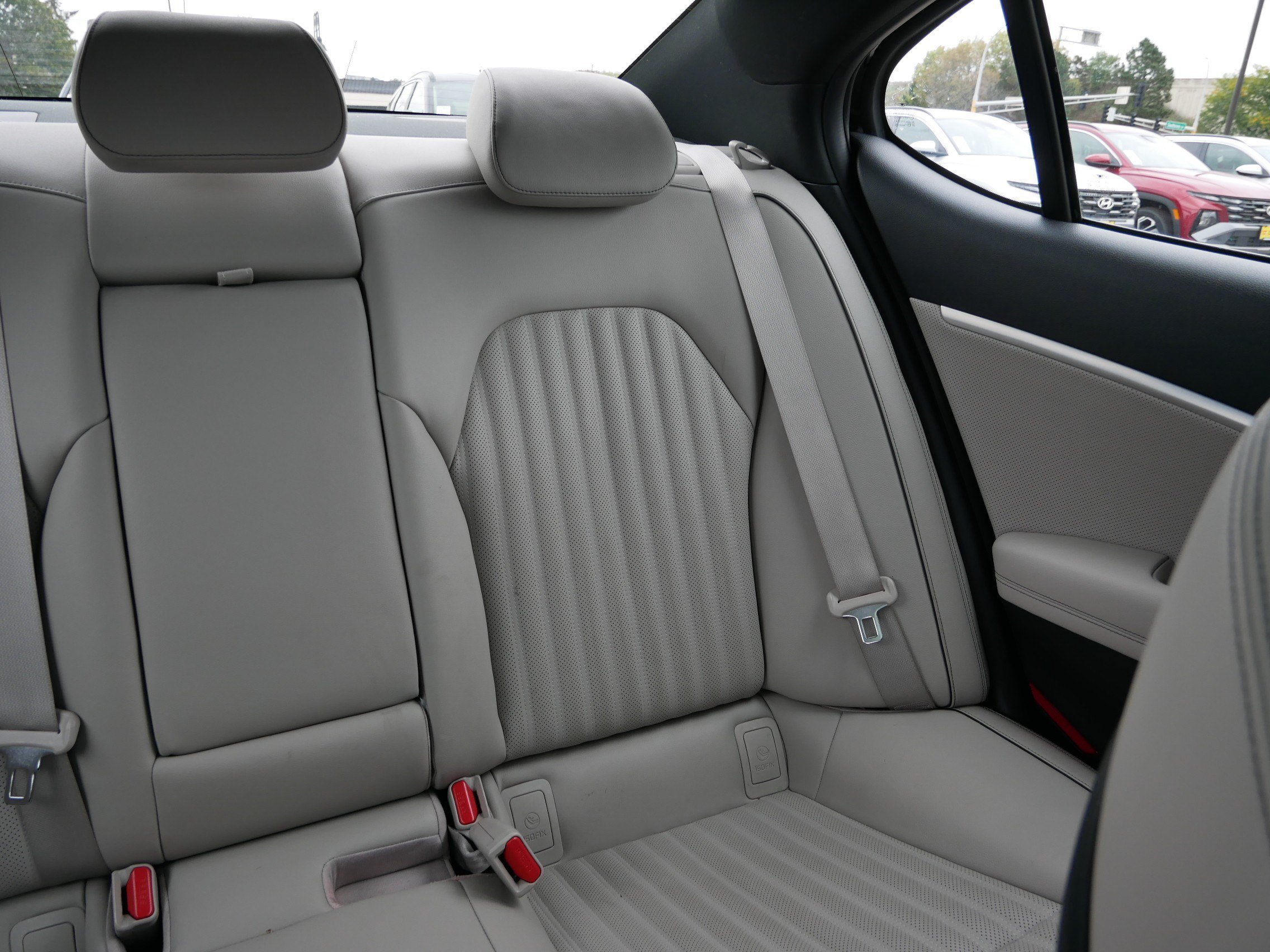 2023 GENESIS G70 Standard - Photo 14
