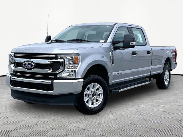 Used 2022 Silver Metallic Ford XL image 3