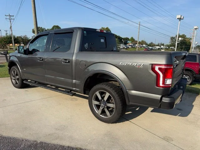 Used 2017 Gray Ford XLT image 7