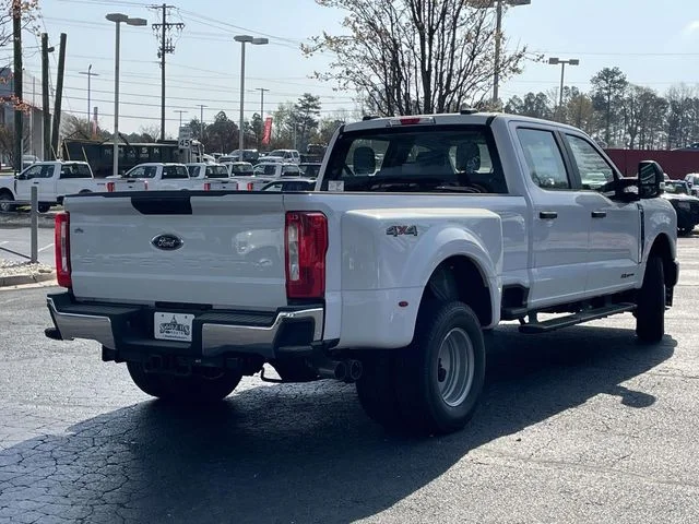 New 2026 Oxford White Ford F-350® XL image 3