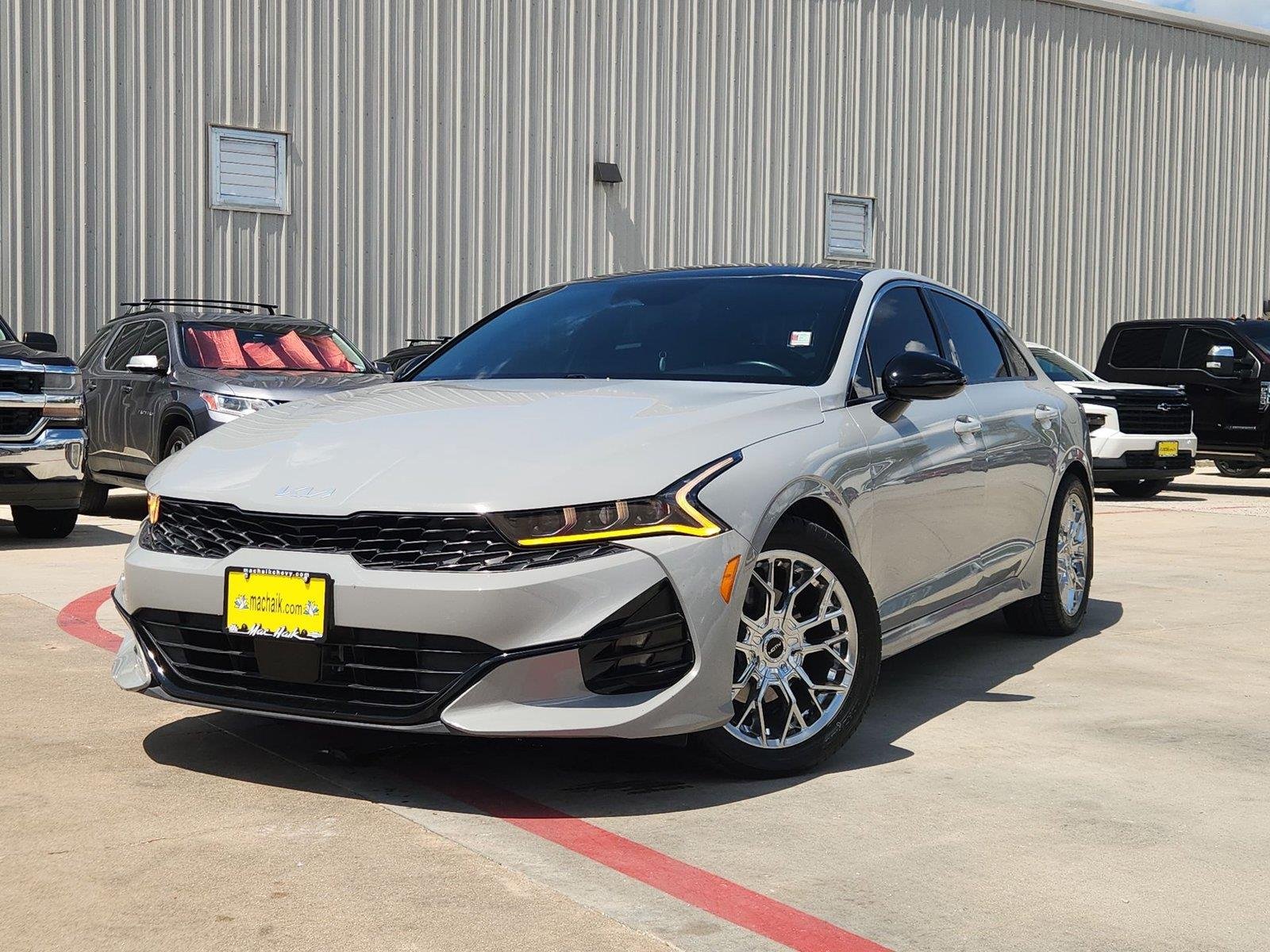 2023 Kia K5