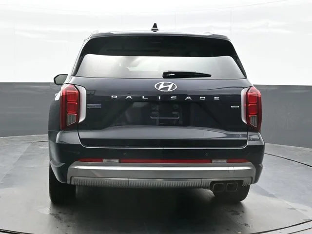 Used 2024 White Hyundai Calligraphy image 2