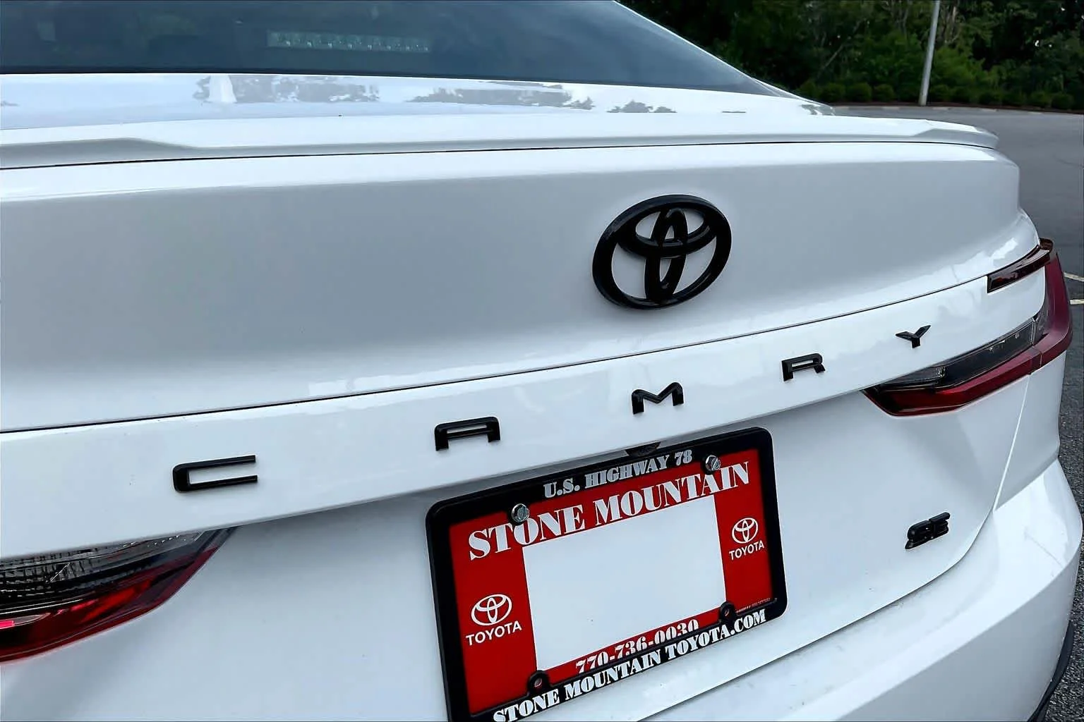 New 2026 Ice Cap Toyota SE image 15