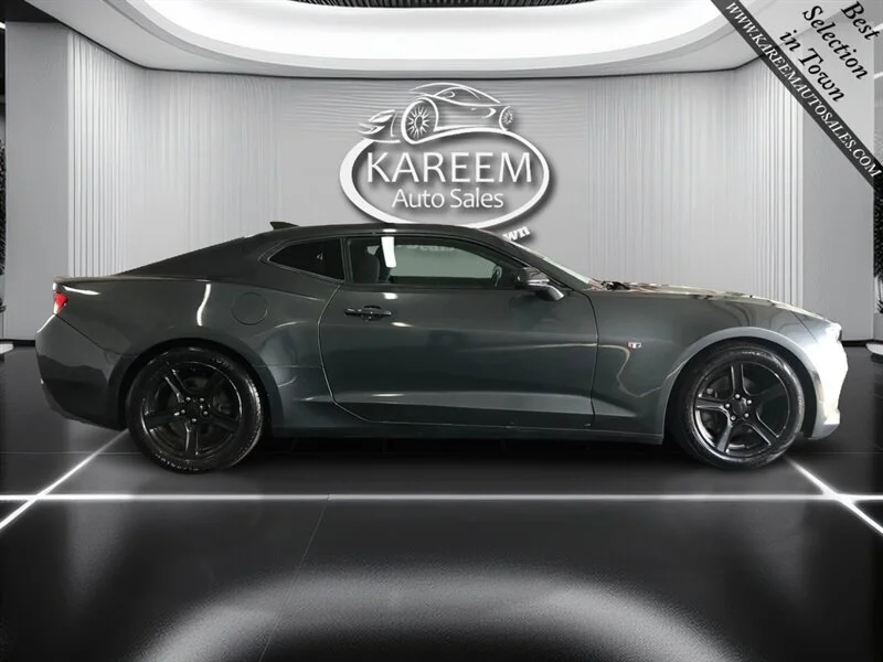 Used 2018 Nightfall Gray Metallic Chevrolet 1LS image 4