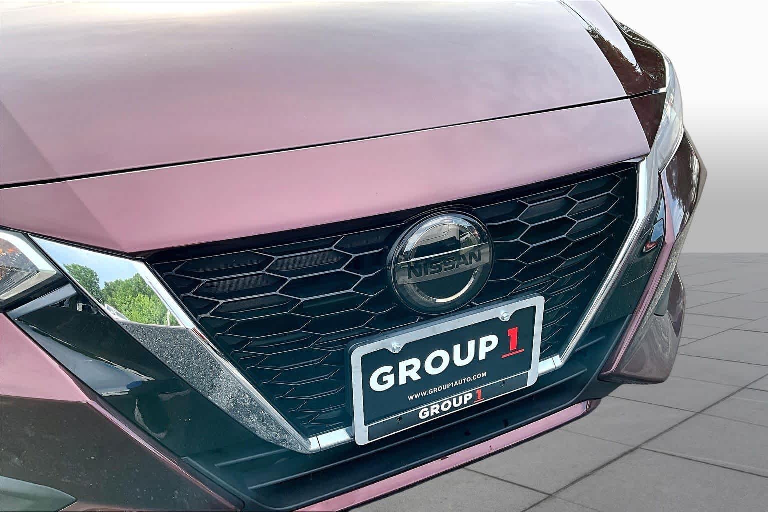 Used 2023 Rosewood Metallic Nissan SV image 30