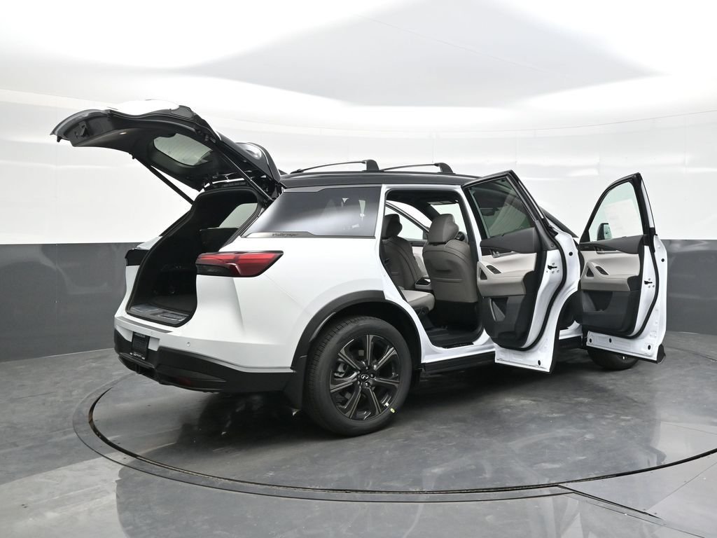 New 2027 2T RAD WHT INFINITI Autograph AWD image 53