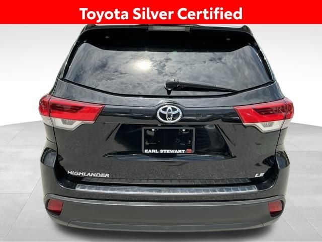 Used 2019 Black Toyota LE Plus image 6