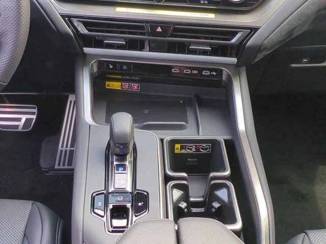 New 2026 Wind Chill Pearl Lexus TX 500h F SPORT PERFORMANCE PREMIUM AWD image 18