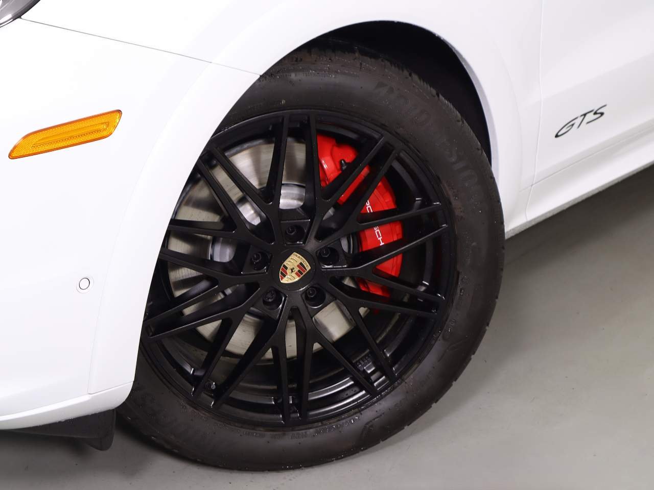 Used 2026 White Porsche GTS Coupe image 27