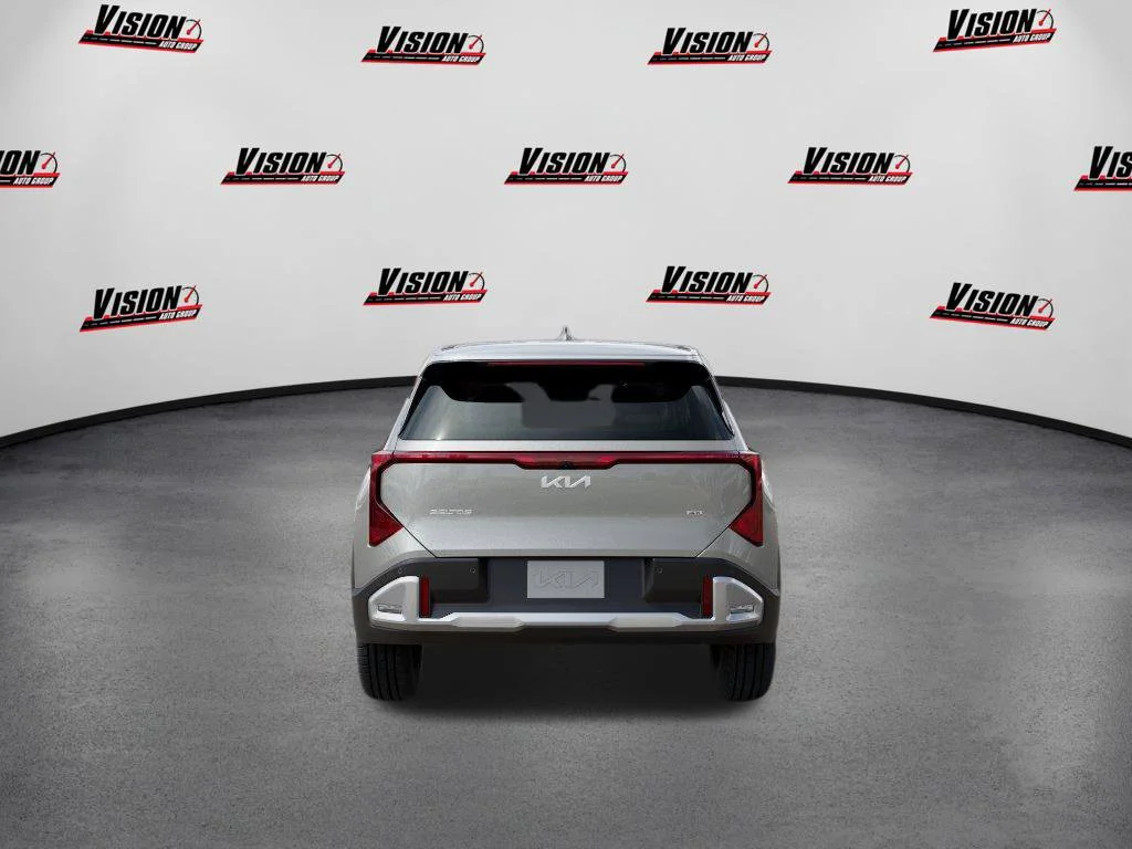 New 2027 White Kia LX image 5