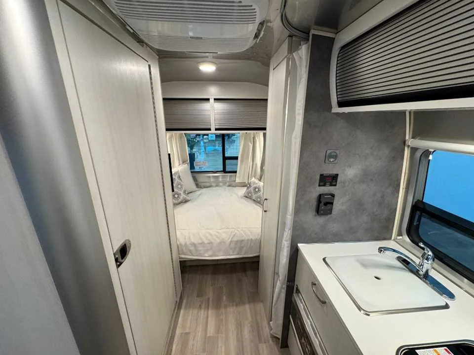 New 2026 SILVER AIRSTREAM  image 18