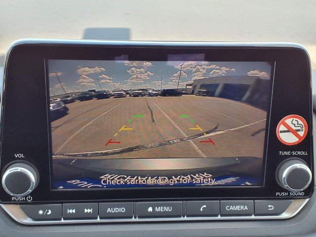 2024 Nissan Rogue SV - Photo 12
