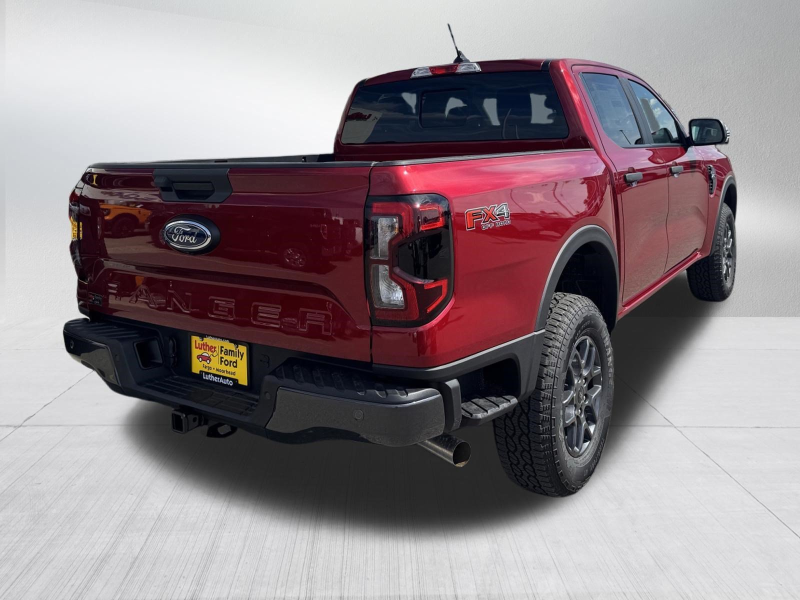 New 2026 Ruby Red Metallic Tinted Clearcoat Ford XLT image 4