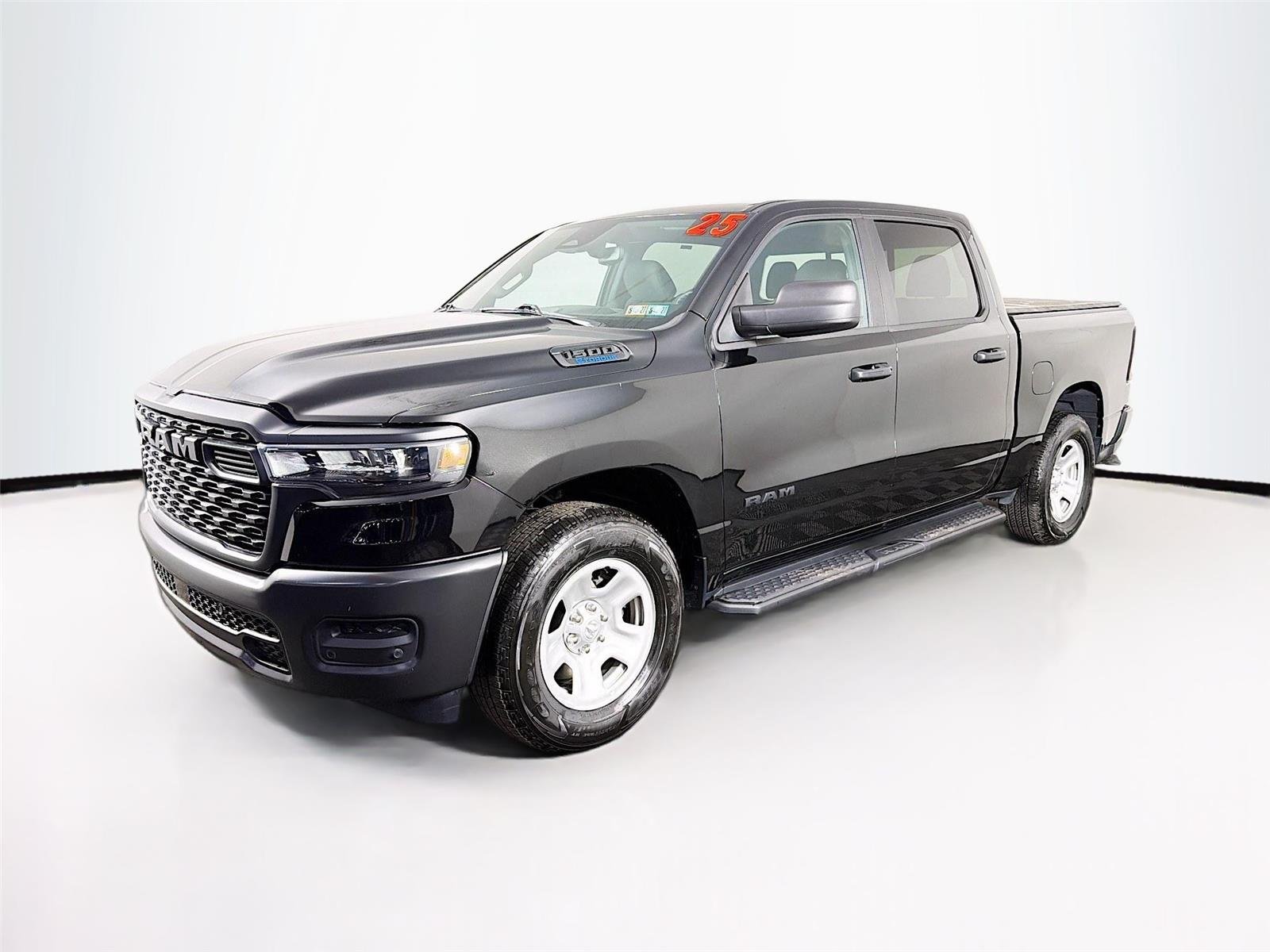 Used 2025  Ram Tradesman image 3