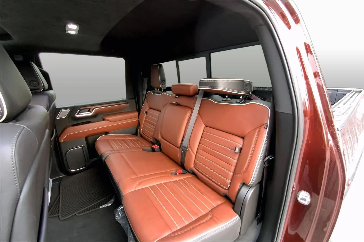Used 2024 Redwood Metallic GMC Denali Ultimate image 20