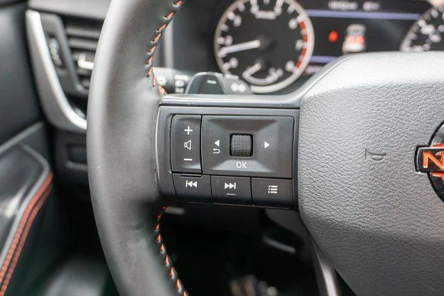 Used 2025 Beige/tan Nissan Rock Creek image 23