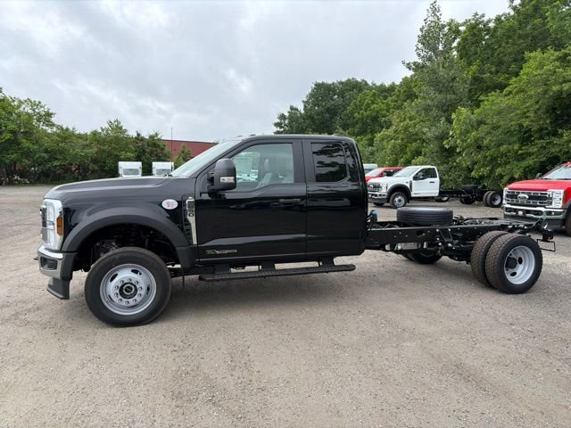 2026 Ford F-550 Super Duty Chassis Cab