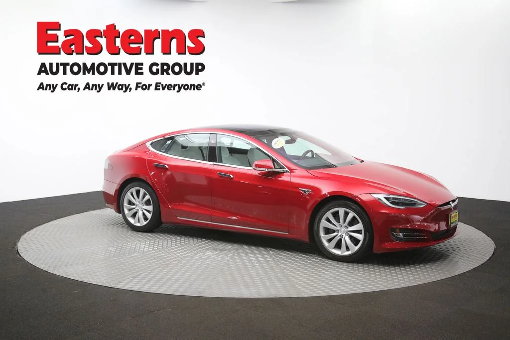 Used 2017 Red Tesla P100D image 45