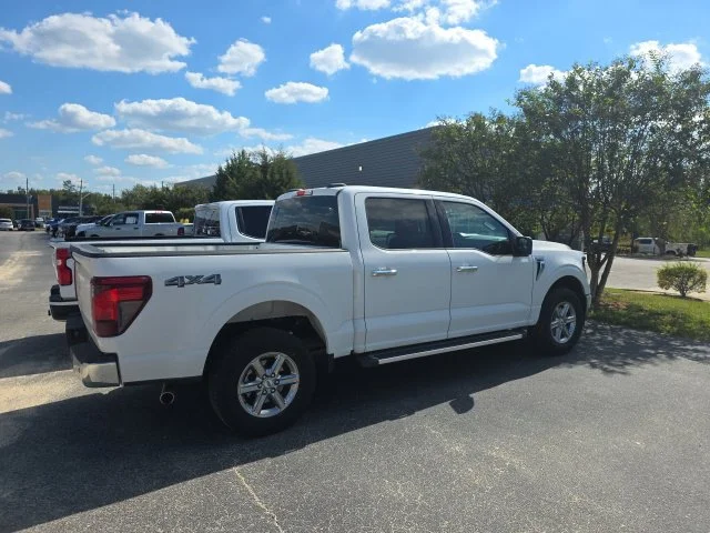 Used 2025 White Ford XLT image 5