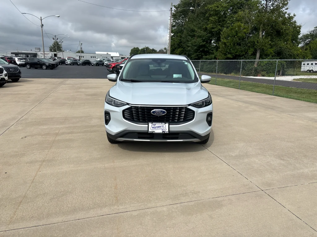 Used 2026 Space Silver Ford PHEV image 8