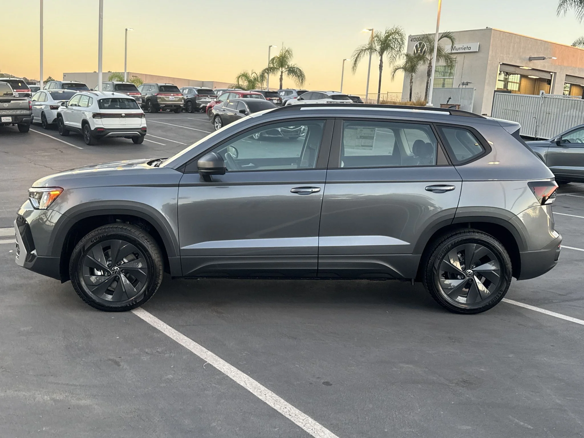 New 2027 Platinum Gray Metallic Volkswagen S image 4
