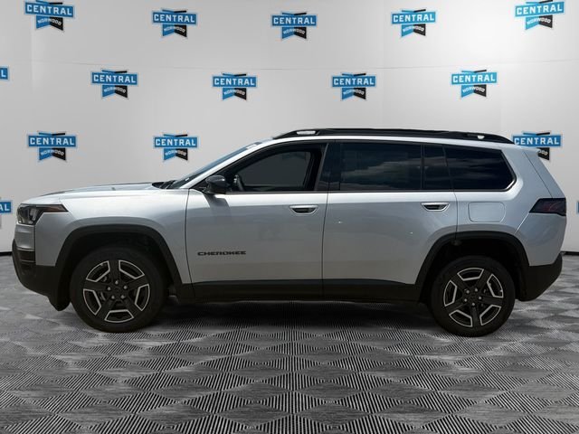New 2026 Silver Zynith Clearcoat Jeep Laredo image 2